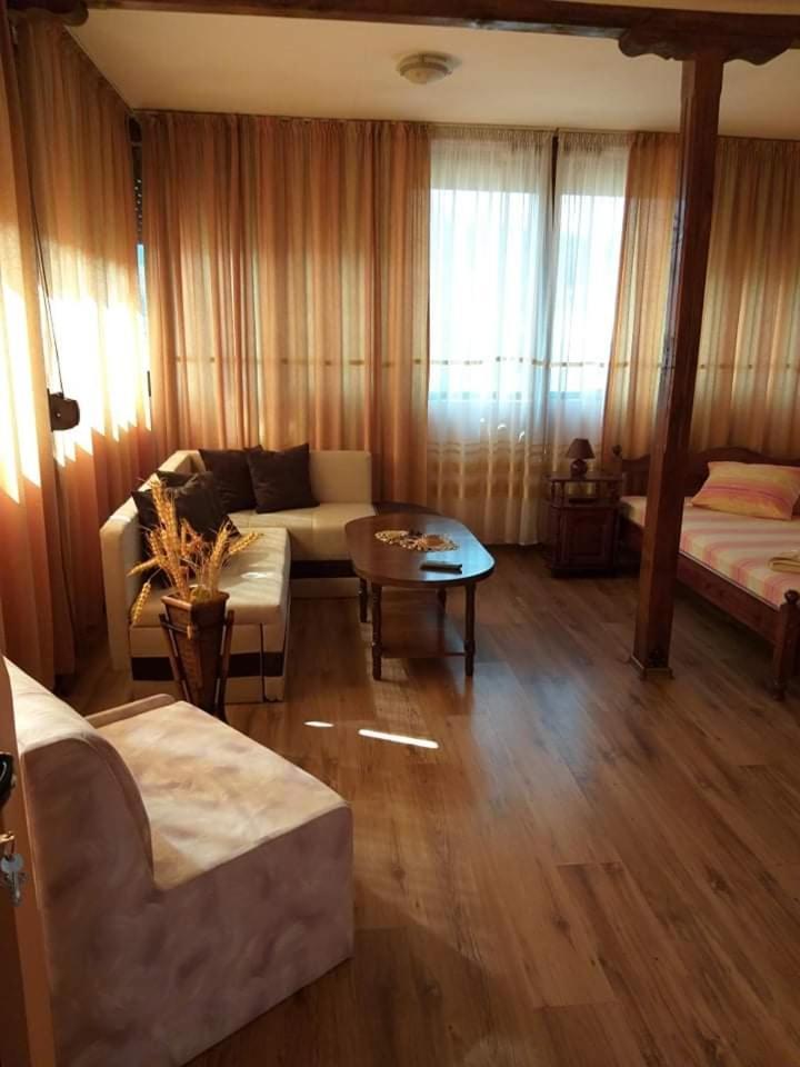 Guest House Ambrozia Koteł Zewnętrze zdjęcie
